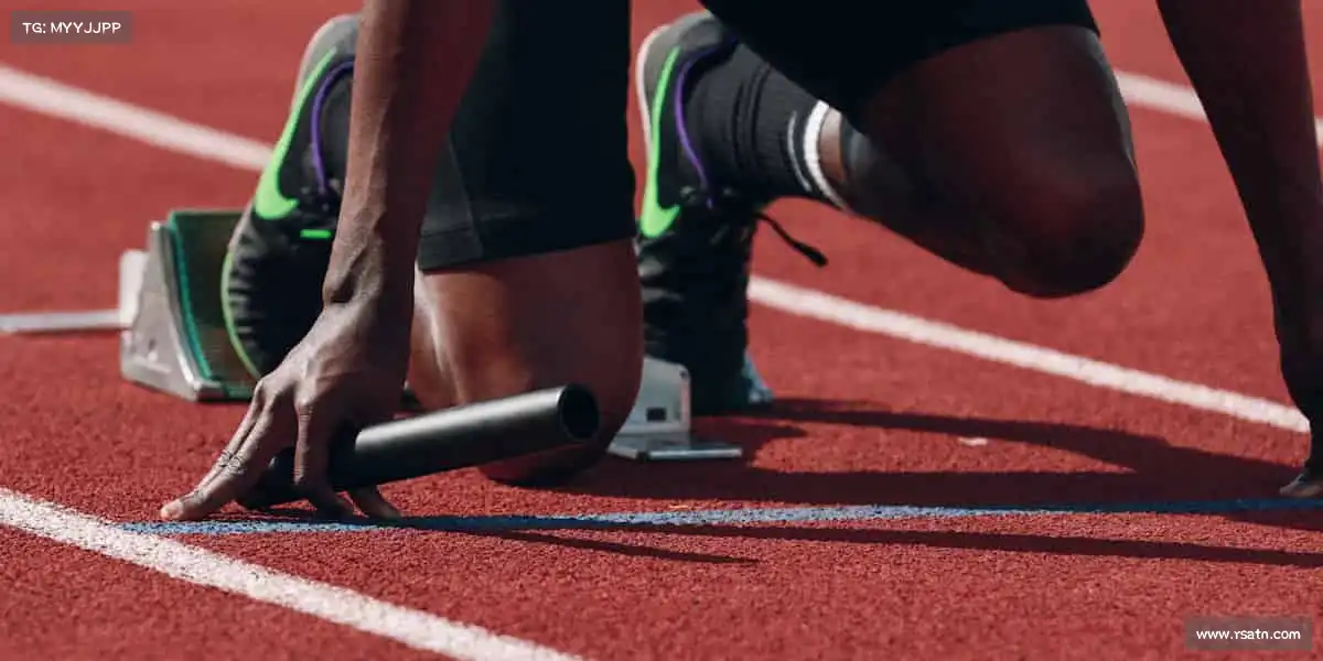 <strong>Uwin电竞</strong>穿上跑鞋，世界都是你的健身房！👟🌍